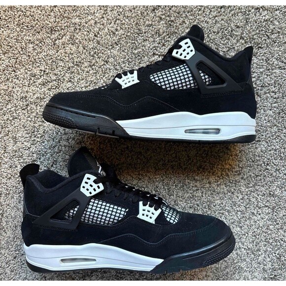 Nike Air Jordan 4 Retro White Thunder Size 13 Men's - Picture 2 of 8